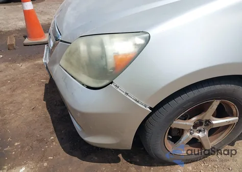 2005 Honda Odyssey Touring from USA, damaged, VIN 5FNRL38865B062179